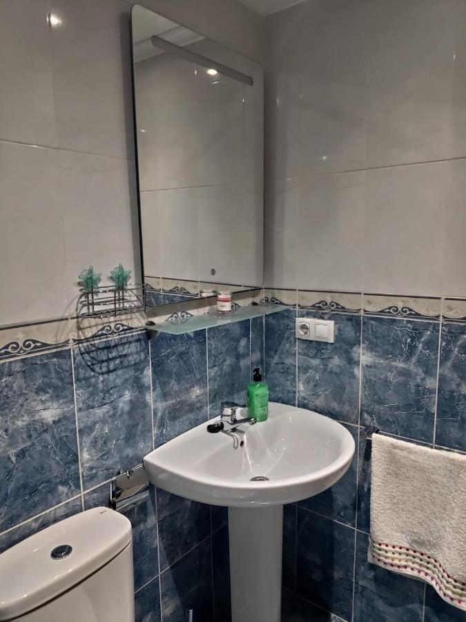 Apartamento Centrico Con Wifi Y Parking De Coche Tamano Medio Cangas de Onis Exterior photo