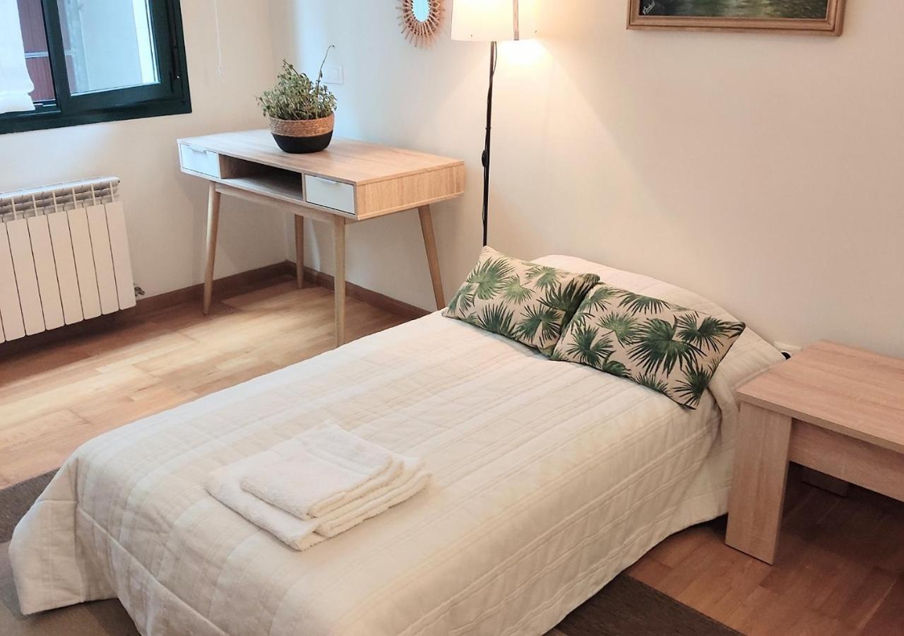 Apartamento Centrico Con Wifi Y Parking De Coche Tamano Medio Cangas de Onis Exterior photo